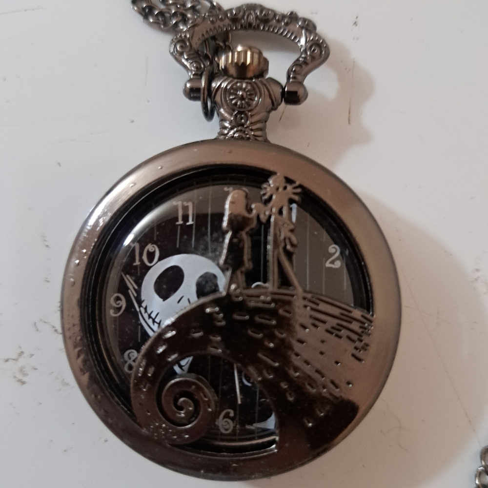Stylish Silver Pocket Watch with Artistic Design